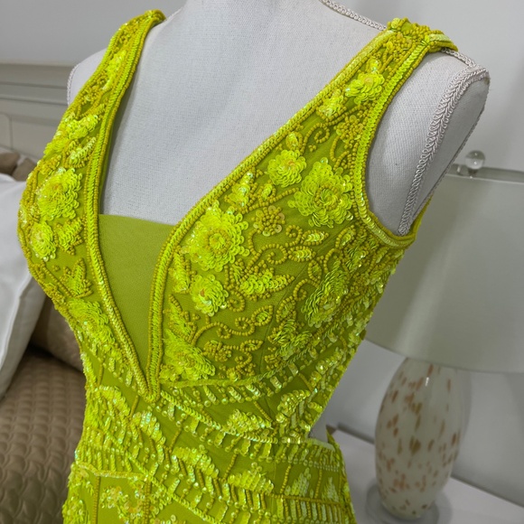 Rachel Allan Neon Green Prom Dress Size 6 - Picture 9 of 14
